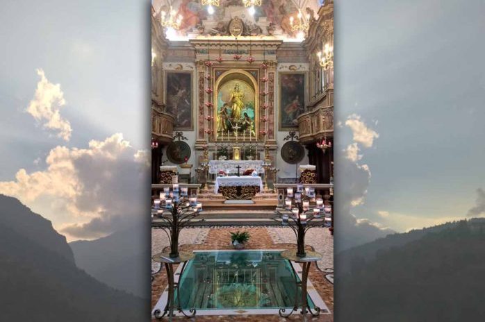 interno chiesa Bovegno